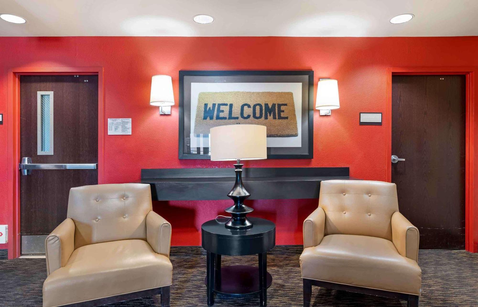 Extended Stay America Select Suites - Chicago - Hanover Park Екстер'єр фото